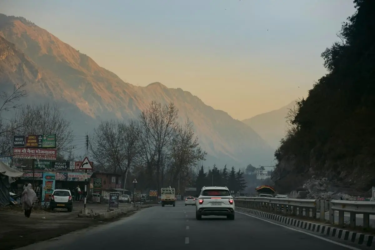 Top Scenic Road Trips in India: Unforgettable Journeys